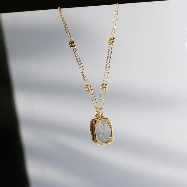 Gold_Necklace_For_Women
